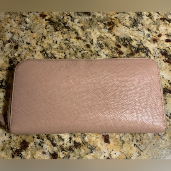 PRADA Large Fiocco Ribbon Wallet in Pale Dusty Pink - Picture 2 of 14